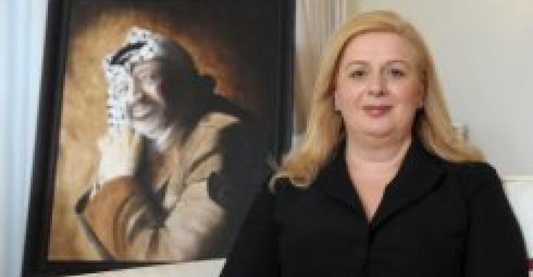 أرملة عرفات تطلب مساعدة القضاء الفرنسي أرملة عرفات تطلب مساعدة القضاء الفرنسي