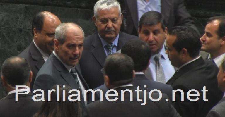 مذكرة نيابية لإدراج قانون المالكين والمستأجرين على جلسة الاحد