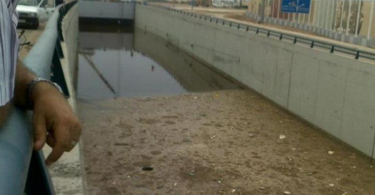 "تسونامي" العقبة- صور