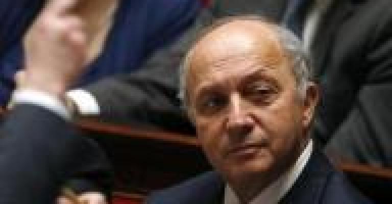 فرنسا: على الأسد تسليم السلطة لإنهاء الأزمة فرنسا: على الأسد تسليم السلطة لإنهاء الأزمة