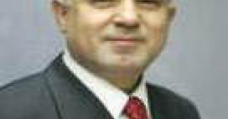 حماية الألبسة إضرار بالصناعة وبالمستهلكين حماية الألبسة إضرار بالصناعة وبالمستهلكين