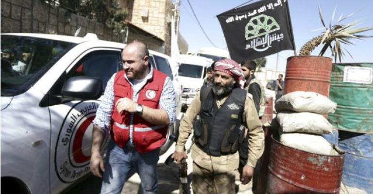 الجيش السوري يشن هجوما واسعا في القلمون الجيش السوري يشن هجوما واسعا في القلمون