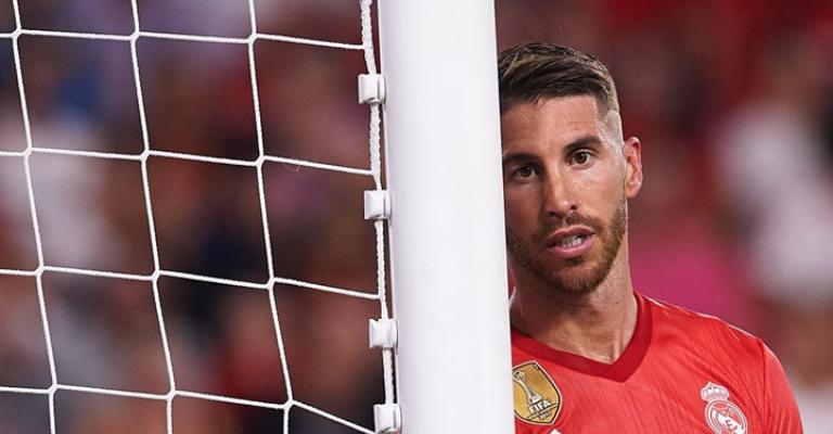 ريال مدريد يتعرض لخسارة قاسية أمام إشبيلية (شاهد) ريال مدريد يتعرض لخسارة قاسية أمام إشبيلية (شاهد)