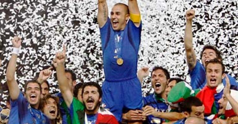 كأس العالم في الأردن..النساء يشجعن بلد الموضة..و للبرازيل نصيب الأسد في المحافظات كأس العالم في الأردن..النساء يشجعن بلد الموضة..و للبرازيل نصيب الأسد في المحافظات