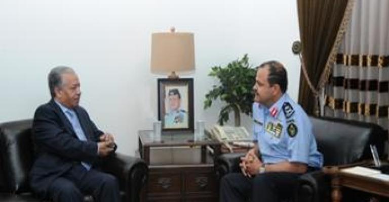 Minister of Interior congratulates Public Security director Hussein Majali