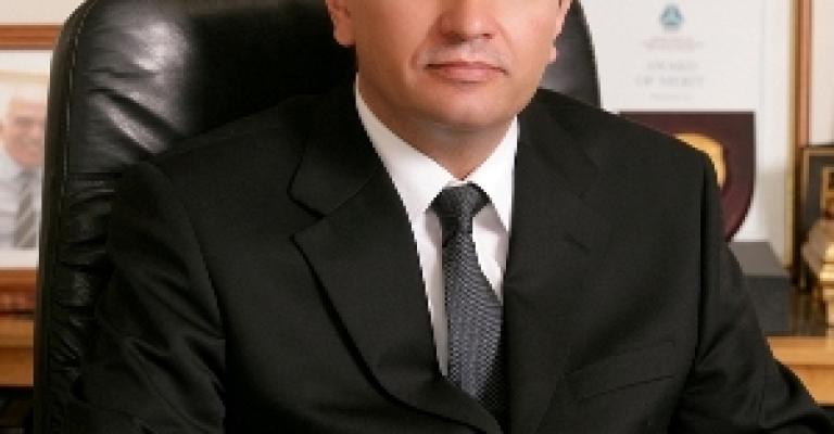 أمين عمان يحظر على موظفي الأمانة المشاركة في الدعاية الانتخابية