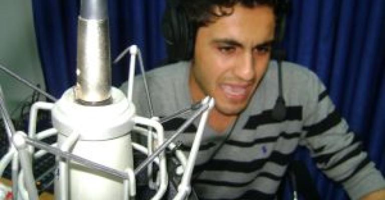 معلقو الرياضة في فلسطين يتألقون على اثير راديو البلد معلقو الرياضة في فلسطين يتألقون على اثير راديو البلد