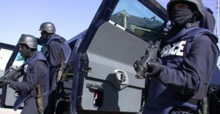 تحرير فتاتين من قبضة شاب في دير علا تحرير فتاتين من قبضة شاب في دير علا