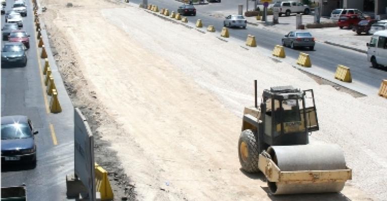 استمرار العمل بمشروع الباص السريع