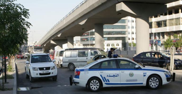 حملة أمنية واسعة النطاق على الأشخاص المطلوبين حملة أمنية واسعة النطاق على الأشخاص المطلوبين