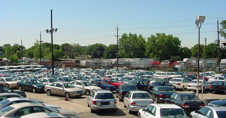 إسرائيل تخطط لبيع سيارات مستعملة إلى الأردن والعراق إسرائيل تخطط لبيع سيارات مستعملة إلى الأردن والعراق