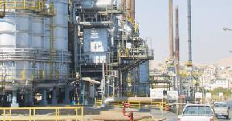 Environmental Expert: the rise of sulfur in the air threatens to increase respiratory diseases 