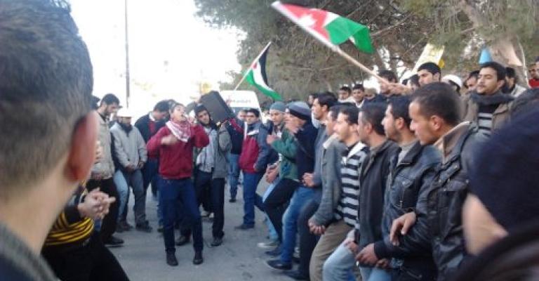 طلبة “الطفيلة التقنية” ينهون اعتصامهم وتعهد بإلغاء قرارات الفصل