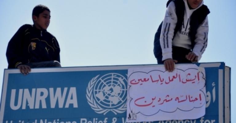 "الاونروا" لانية لإغلاق مدرسة جبل عمان