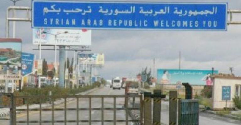 سوريا تسمح بدخول سيارات مراقبي الجامعة العالقة بالأردن