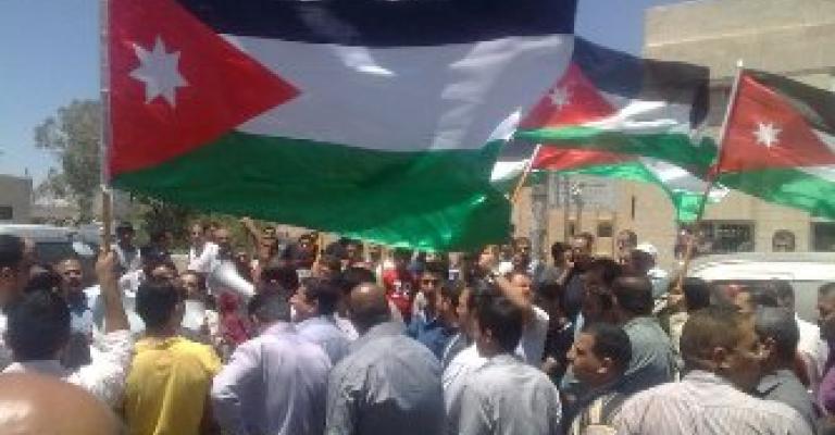 الحراك يخرج في "جمعة الحقوق لا المكارم"