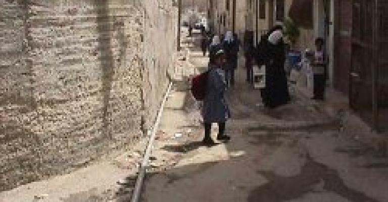 أهالي وتجار الوحدات يعتصمون للمطالبة بتحسين الخدمات