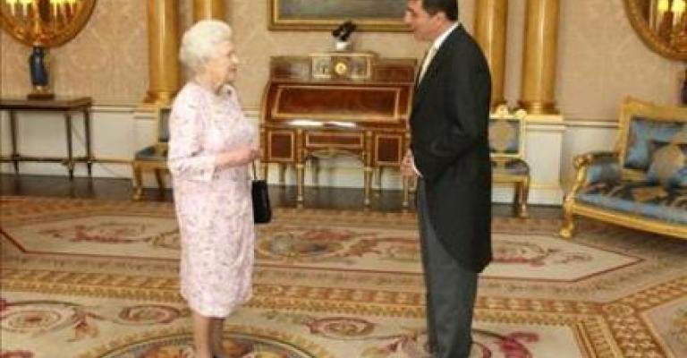 السفير الحمود: العقاران المسجلان باسم الملك في لندن ملك للدولة الأردنية