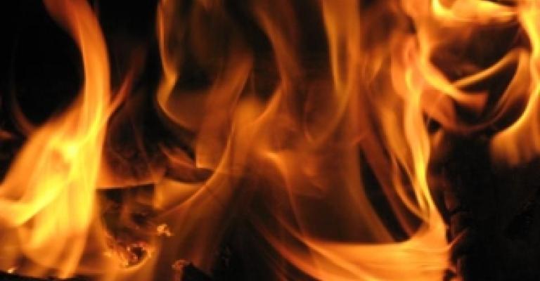 وفاة وإصابة إثر حريق منزل في الرمثا