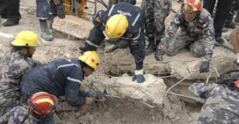 المحطة: الامانة تهدم بناية 