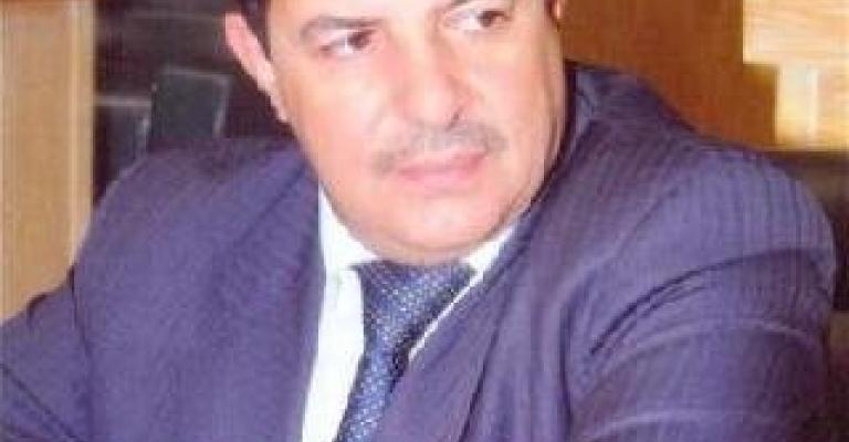 الرواشدة يدعو الملك للتدخل حتى لا تصل البلاد للفوضى العارمة