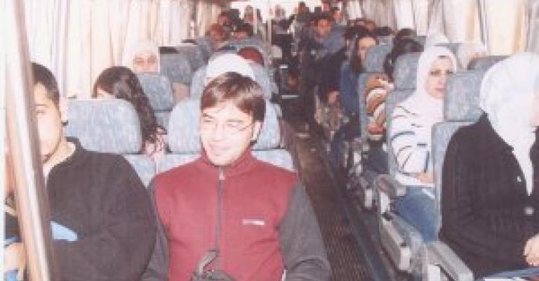 النقل البري تتعاقد مع شركة نقل لحل مشكلة طلاب الهاشمية