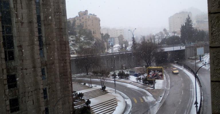 الثلوج تؤجل فعاليات الجمعة