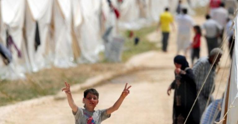 لجنة من المهندسين واطباء بلا حدود لاغائة اللاجئين السوريين