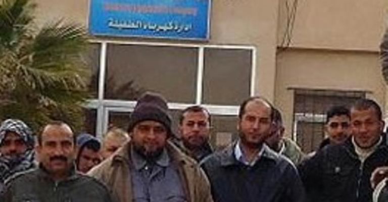 إضراب العاملين في “توزيع كهرباء الطفيلة”