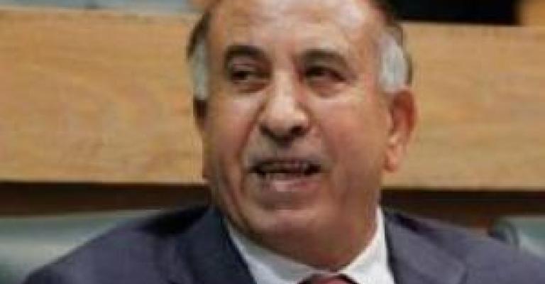 وريكات: لماذا يعلق فشل التعامل مع فواتير علاج الليبيين على شماعة الوزارة؟