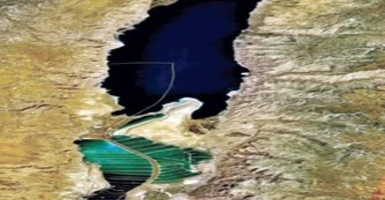 مختصون: قناة البحرين الحل الوحيد لإنقاذ الميت من الزوال