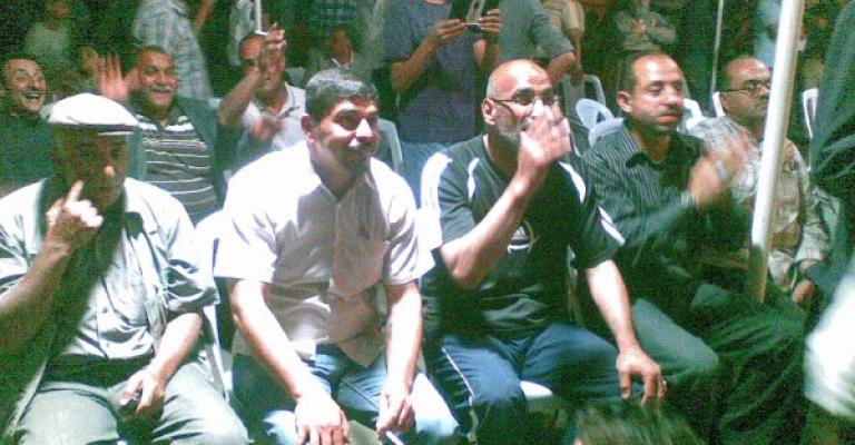 عمال الكهرباء يحتفلون بالإنجاز ولا إجراءات عقابية بحقهم