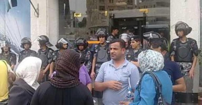 النقابات المستقلة يتضامن مع عمال مياومة الزراعة