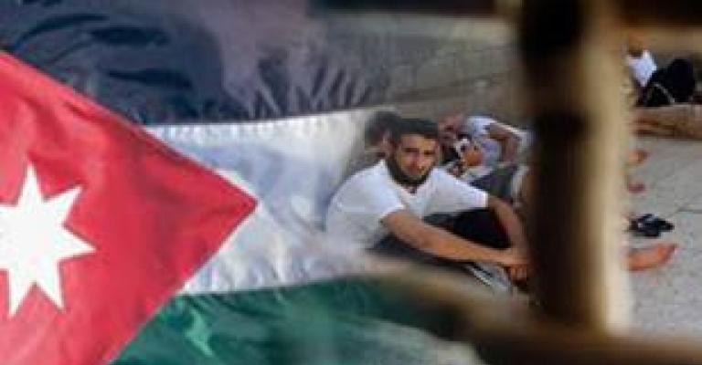 الأسرى الأردنيون يلوحون بالإضراب عن الطعام