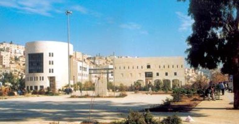 تحذر من المساس بحقوق المهندسين في الامانة 
