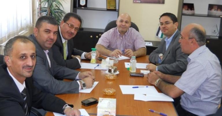 تجار المواد الغذائية تطالب بتوحيد جهات الرقابة