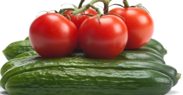تراجع كبير لأسعار البندورة والخيار في مركزي أمانة عمان