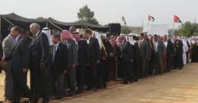 الجلوة العشائرية: "عقاب جماعي" برعاية رسمية 
