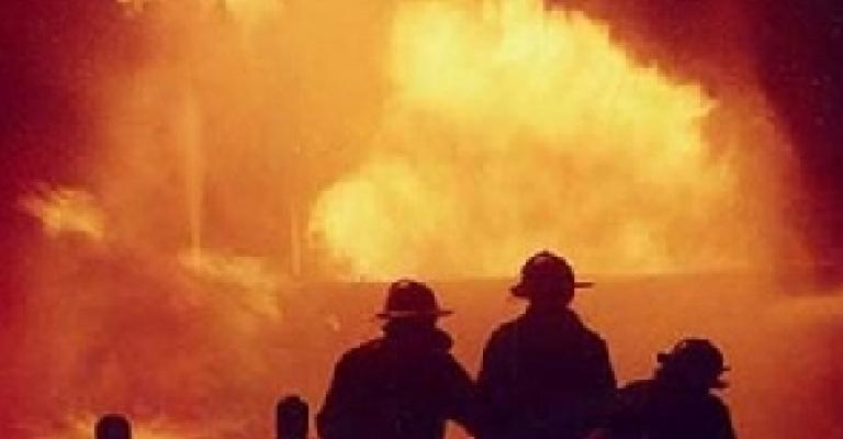 احتراق 12 خيمة في الزعتري 