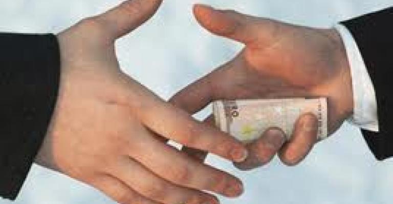 العمل الإسلامي: مكافحة المال السياسي بتلبية المطالب الإصلاحية
