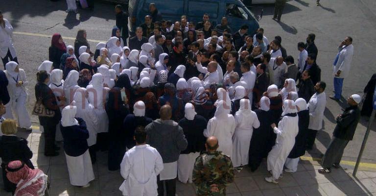 تعليق اعتصام الممرضين