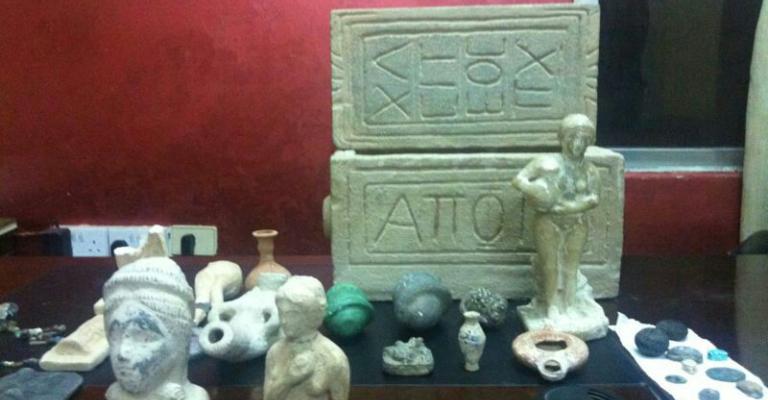 إحباط محاولة بيع قطعة اثرية ثمينة 