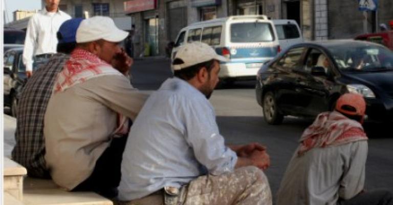 تسفير 435 عاملاً وافد من مختلف الجنسيات 