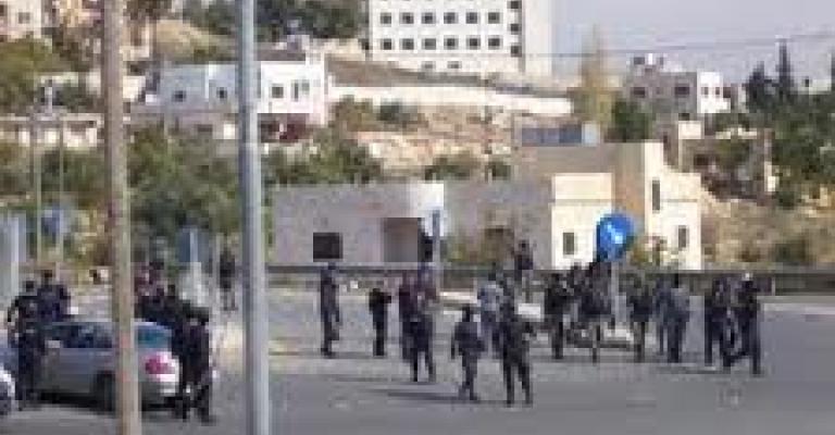 الطفيلة: إصابة مواطنين ورجل أمن أثناء تطويق مشاجرة