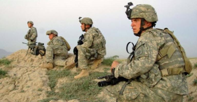 "حشد" يستنكر وصول القوات الأمريكية