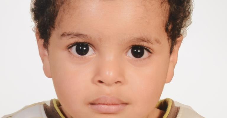 دعوة للتعرف على هوية طفل عثر عليه في جبل عمان