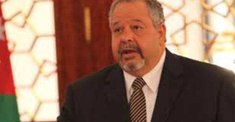 وزير الطاقة: ايضاح آلية قرار الغاء الضريبة على السيارات الهجينة قريبا