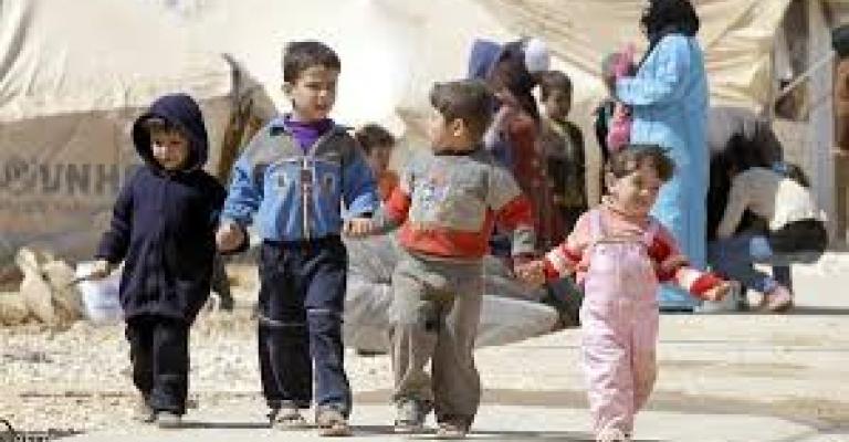 تقرير: كثير من الأطفال السوريين لا يلتحقون بالمدارس في الأردن