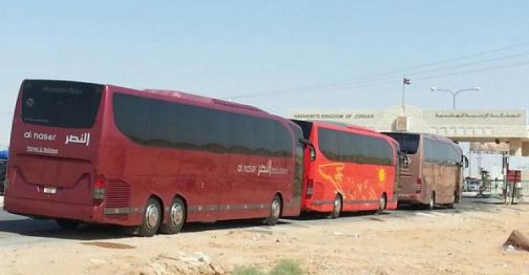 الوسط البحرينية: تعطل الحافلات البحرينية على الحدود الأردنية (صور)