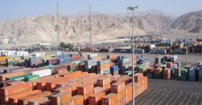 تحذيرات من نقص مخزون الغذاء في حال استمرار أزمة ميناء الحاويات في العقبة